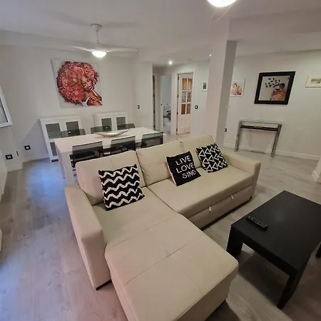 Dona Berenguela Junto Ave Apartment Cordoba
